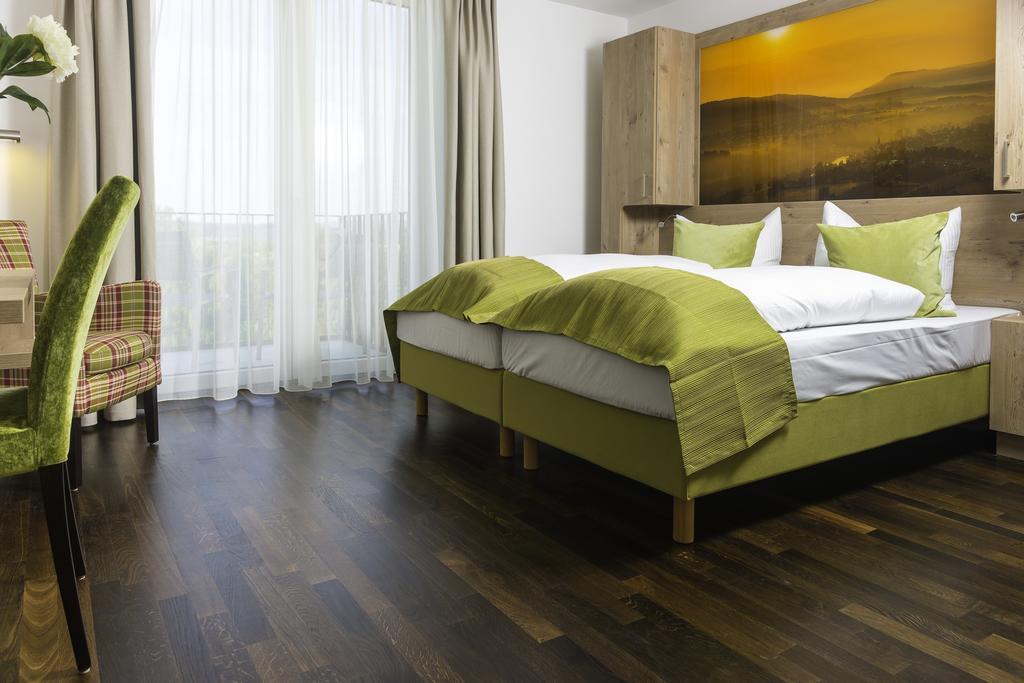 Hotel Rheingold Gailingen Phòng bức ảnh